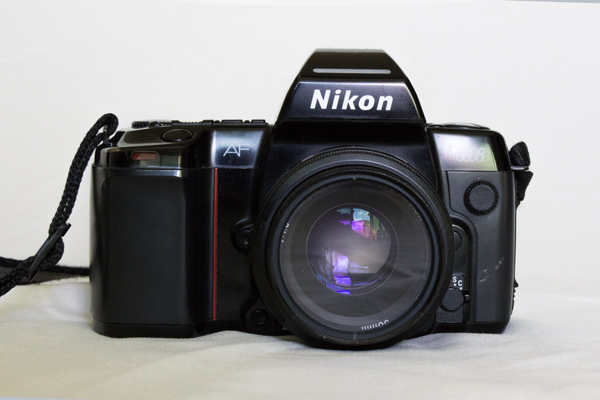 Nikon_N8008